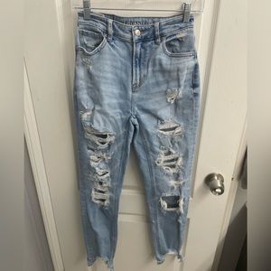 Blue Denim Ripped American Eagle ripped Mom Jean